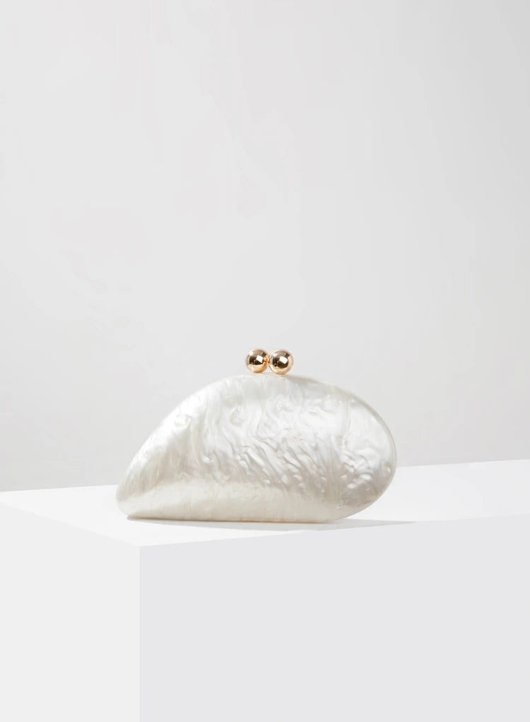 Bolsa Clutch Acrílico Concha Perolada Ariel